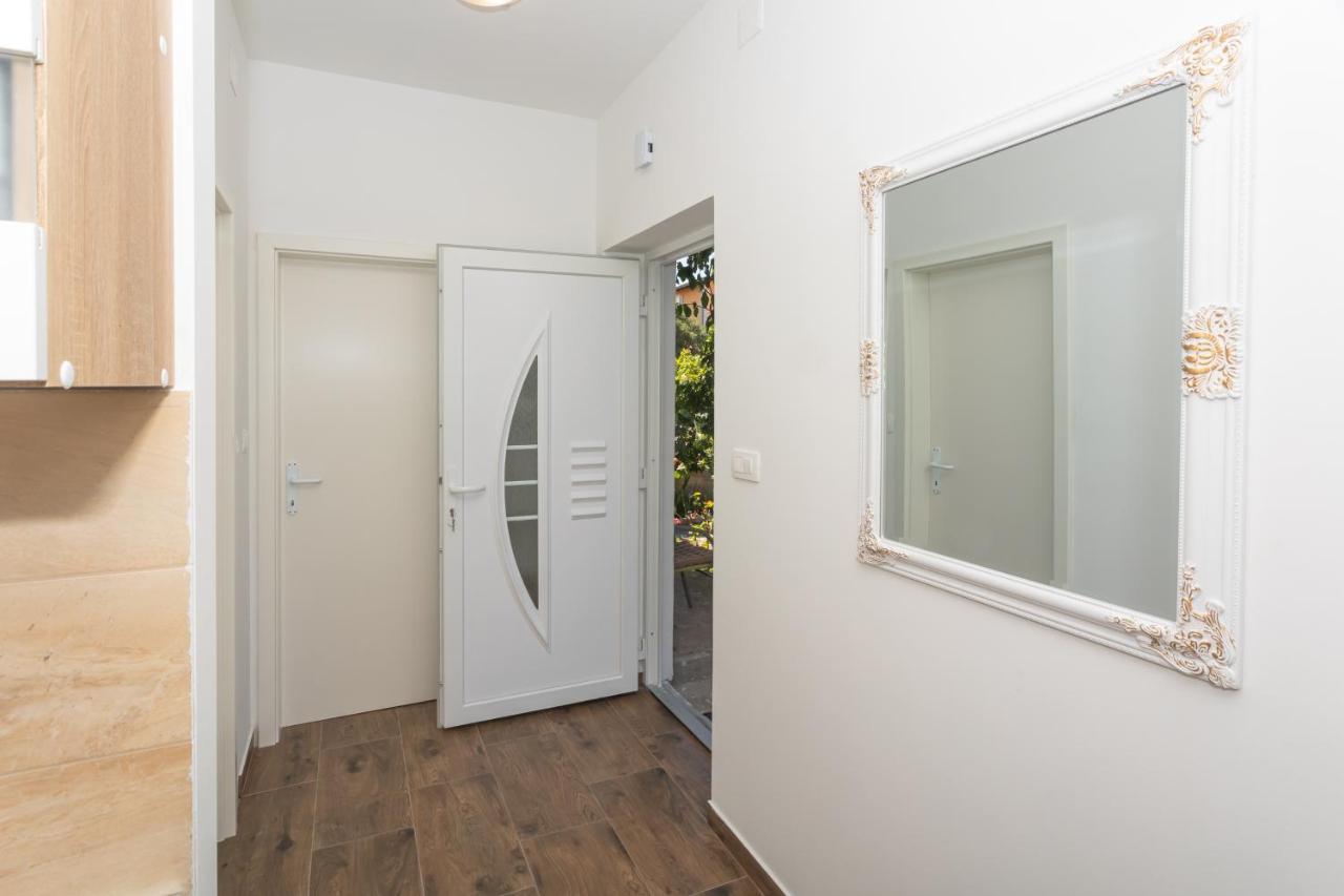 Mara Apartment Šibenik Екстериор снимка